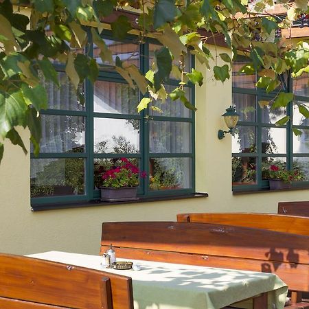 Burgenlaenderhof Hotel Garni メルビッシュ・アム・ゼー エクステリア 写真